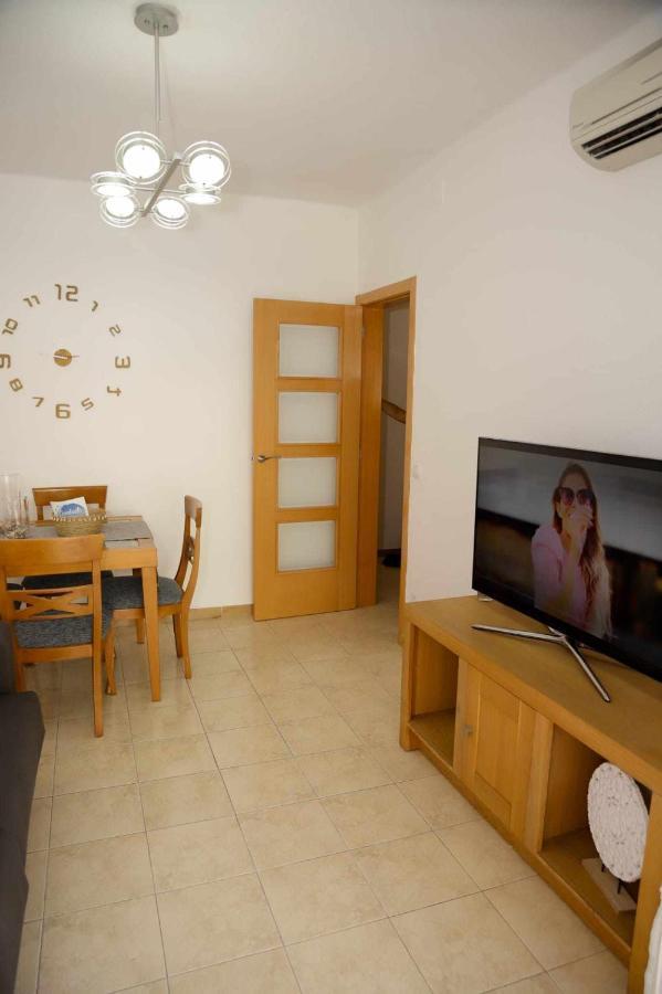 Ferienwohnung Apartamento En Pleno Centro De Cambrils Exterior foto